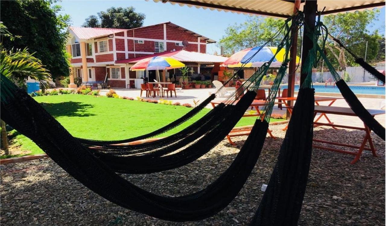 Sun Place Hosteria Las Tunas Ngoại thất bức ảnh