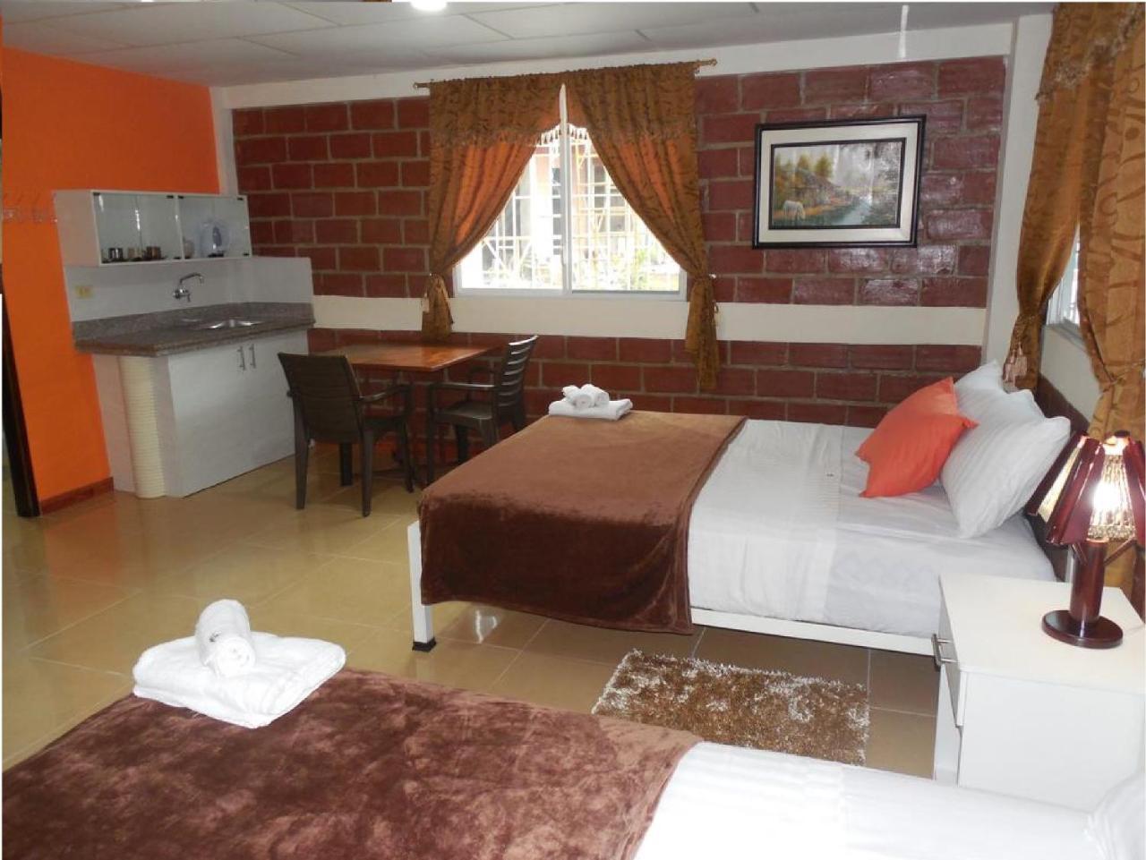 Sun Place Hosteria Las Tunas Ngoại thất bức ảnh