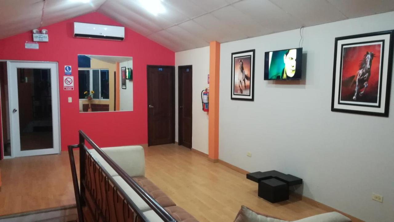 Sun Place Hosteria Las Tunas Ngoại thất bức ảnh
