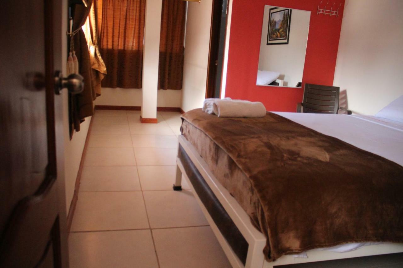 Sun Place Hosteria Las Tunas Ngoại thất bức ảnh