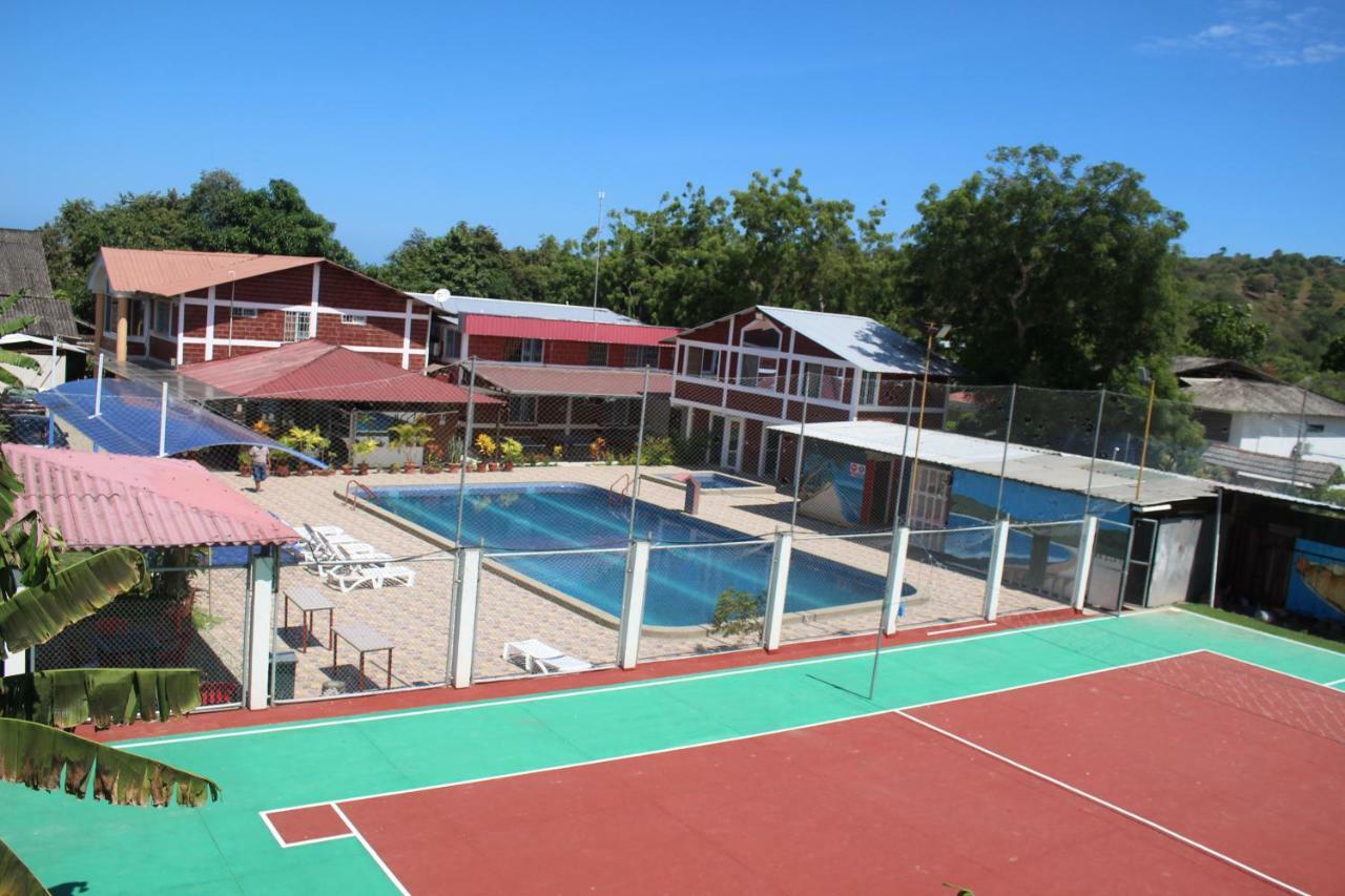Sun Place Hosteria Las Tunas Ngoại thất bức ảnh